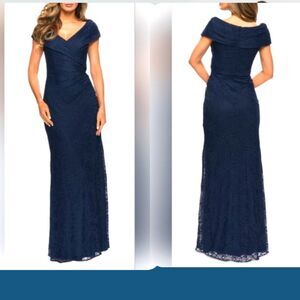 La Femme Size 8 Navy Blue Sequin Lace Off the Shoulder Portrait Collar Gown NEW